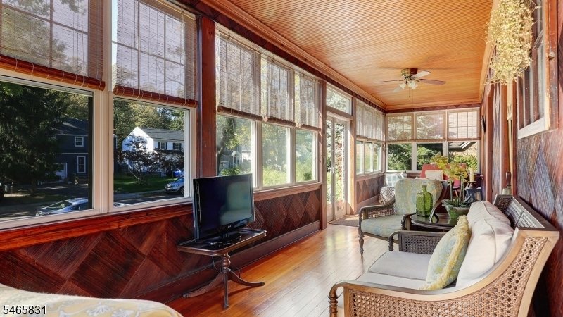 House in Cranford, New Jersey, United States 4 - 19159506