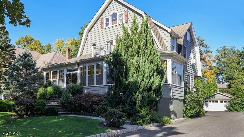 House in Cranford, New Jersey, United States 2 - 19159506