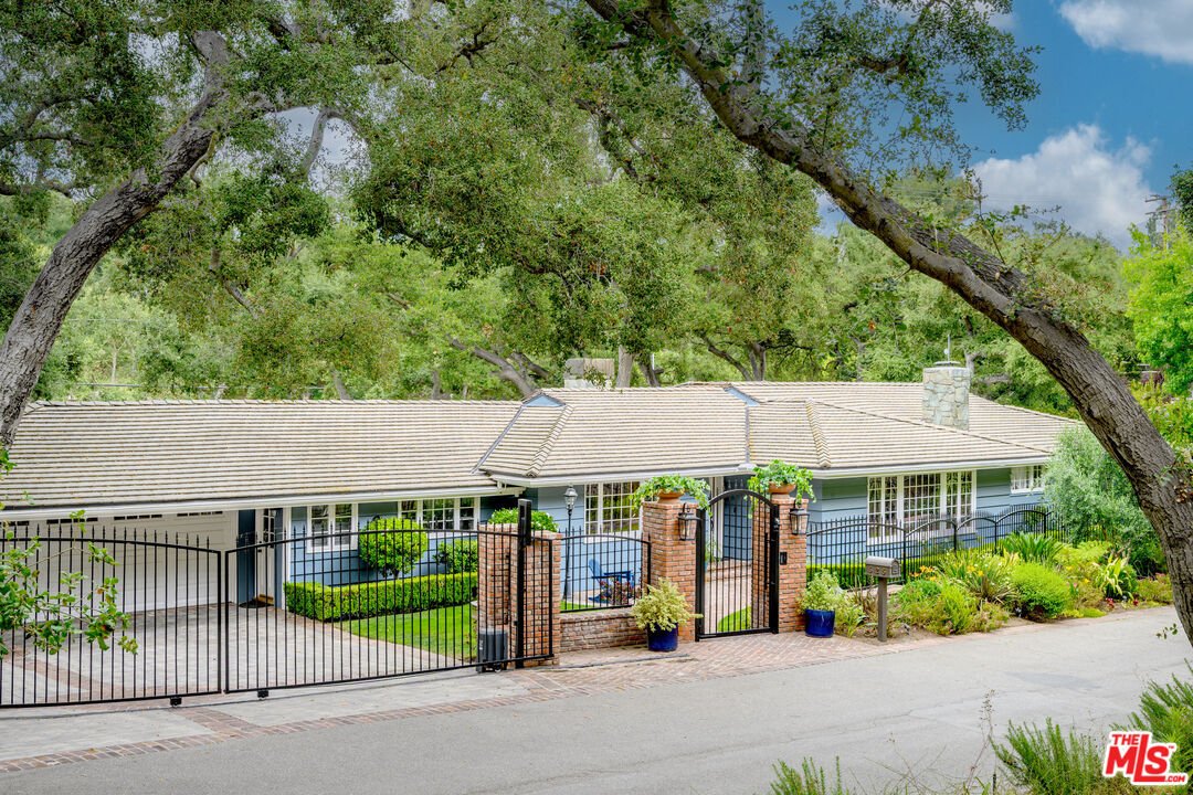 House in La Cañada Flintridge, California, United States 1 - 19159451