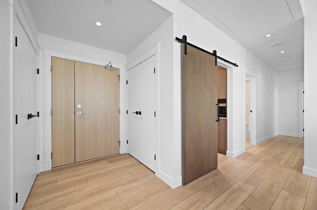 Apartment in Calgary, Alberta, Canada 4 - 19159393