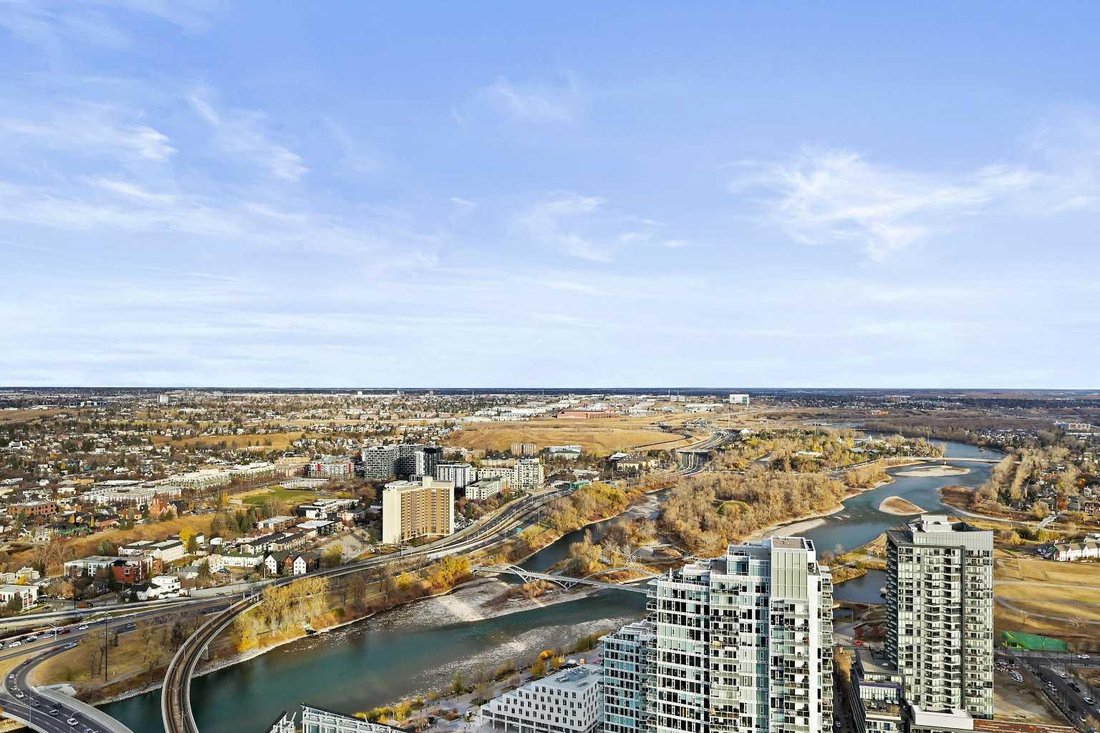 Apartment in Calgary, Alberta, Canada 2 - 19159393