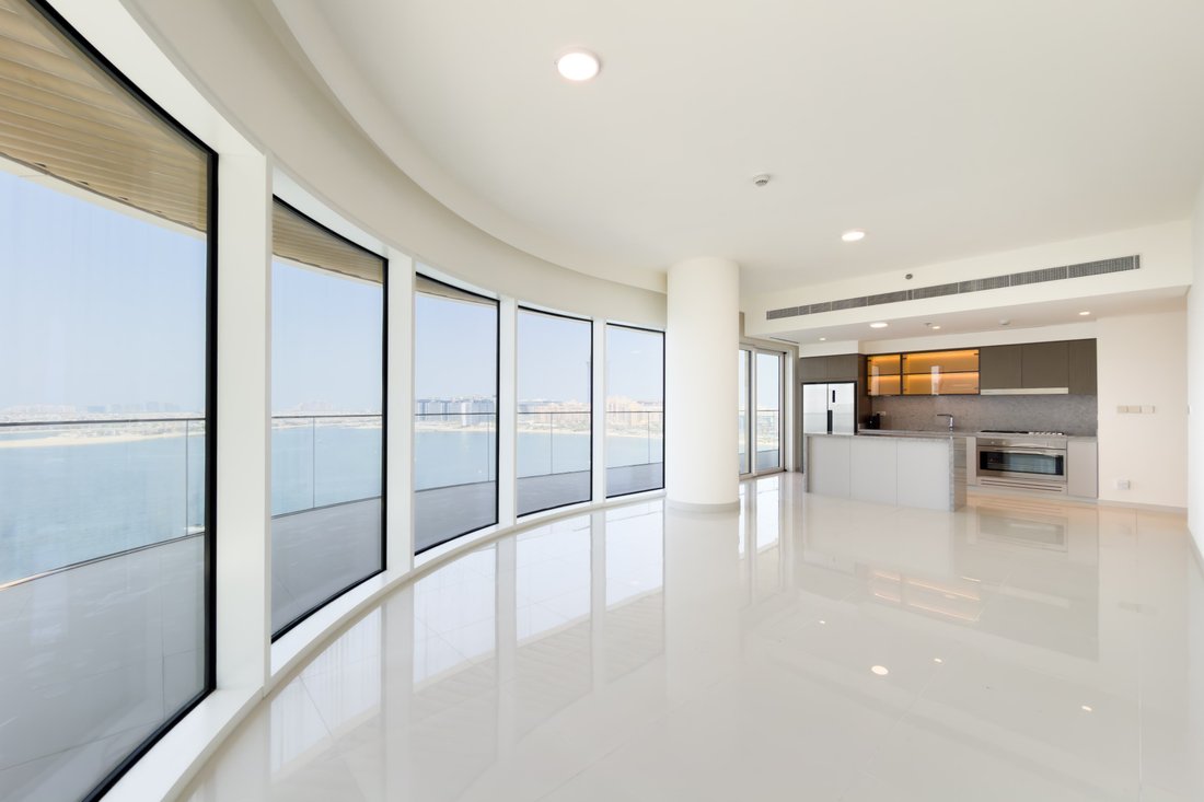 Apartment in Dubai Harbour, Dubai, United Arab Emirates 1 - 19159489