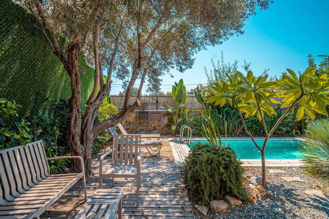 Villa in Gümüşlük, Muğla, Turkey 2 - 19159536