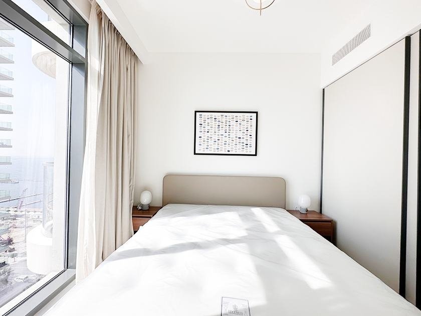 Apartment in Dubai Harbour, Dubai, United Arab Emirates 5 - 19159494