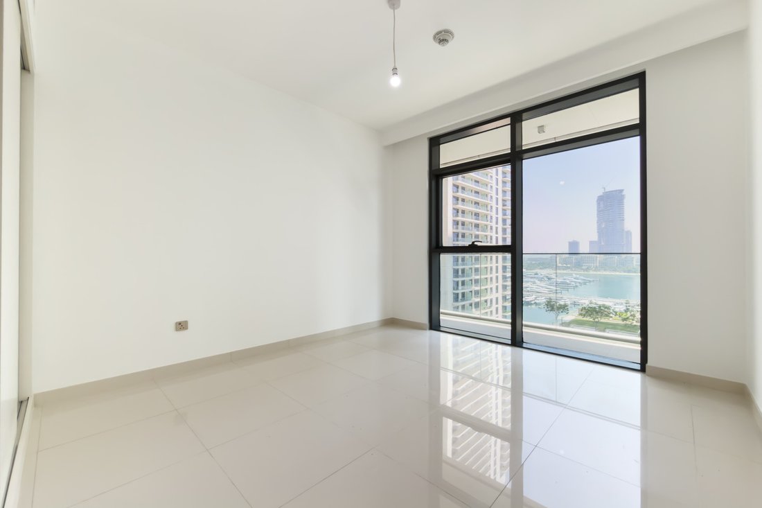 Apartment in Dubai Harbour, Dubai, United Arab Emirates 4 - 19159651
