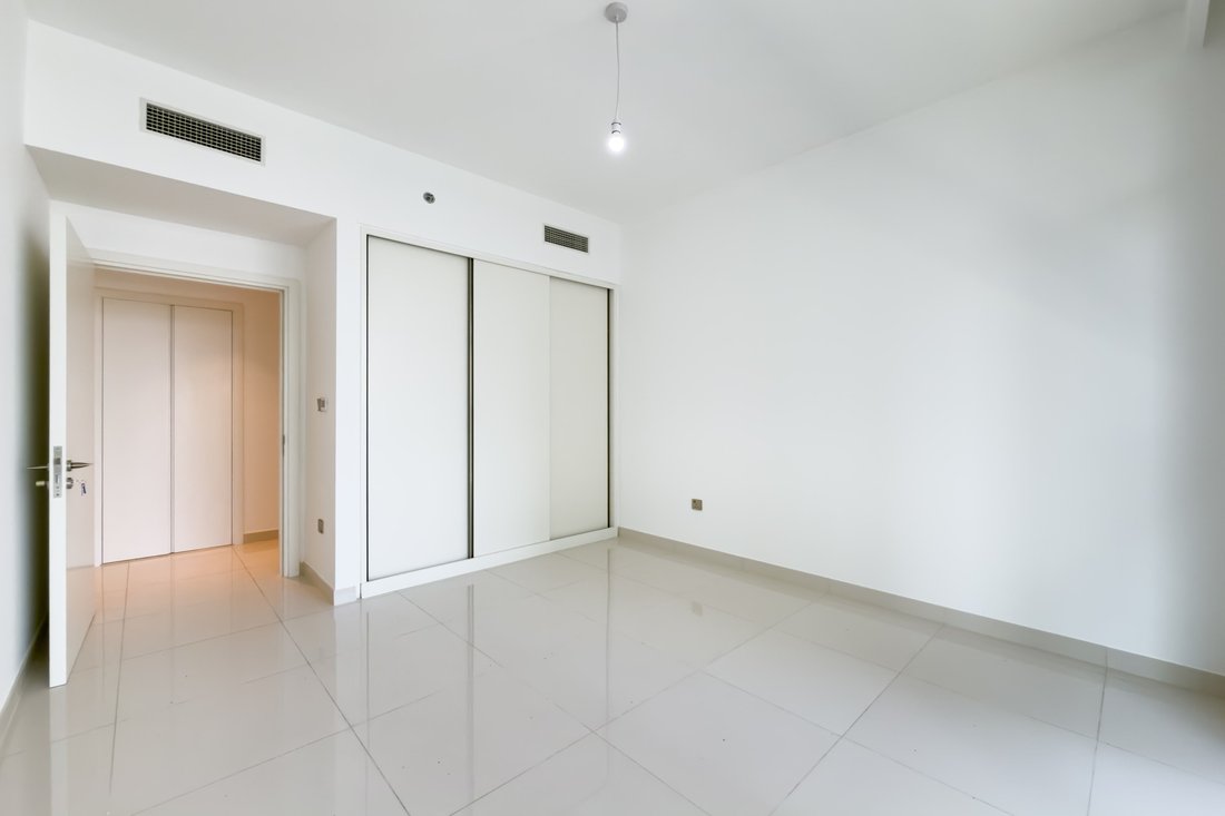 Apartment in Dubai Harbour, Dubai, United Arab Emirates 3 - 19159651