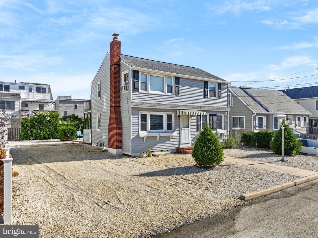 House in Ship Bottom, New Jersey, United States 2 - 19159785