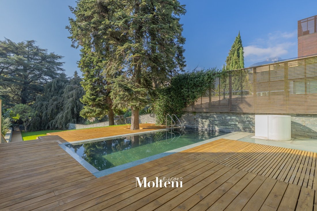 Villa in Malgrate, Lombardy, Italy 1 - 19159714