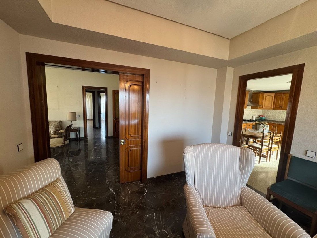 Apartment in Los Remedios, Seville, Spain 5 - 19159666