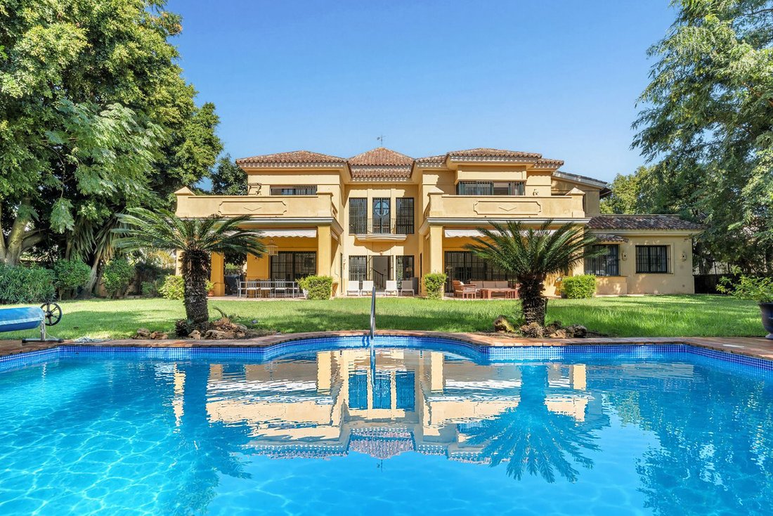 Villa in Estepona, Andalusia, Spain 2 - 19159696