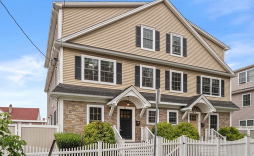 Maison de ville à Waltham, Massachusetts, États-Unis 1