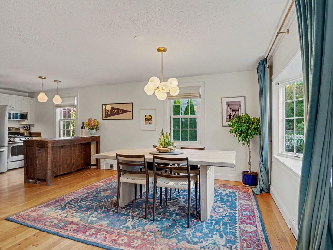 House in Norwalk, Connecticut, United States 5 - 19159732