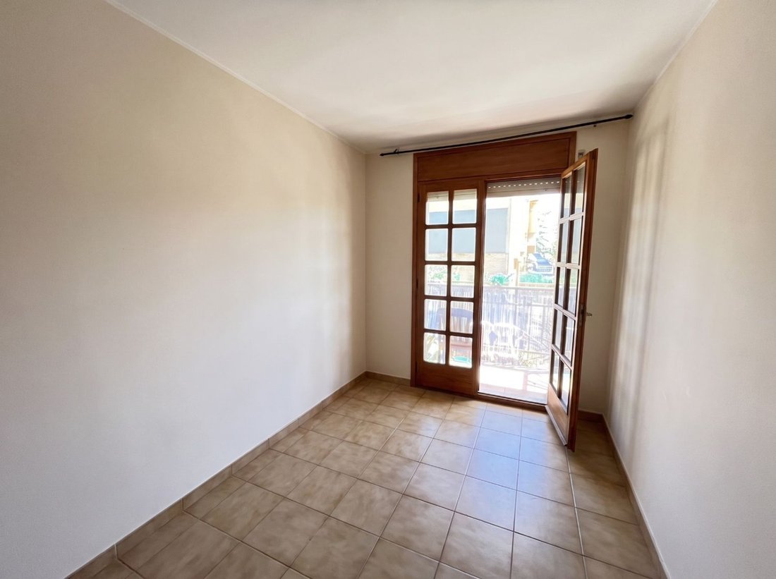Apartamento en Andorra la Vieja, Andorra la Vieja, Andorra 2 - 19159655