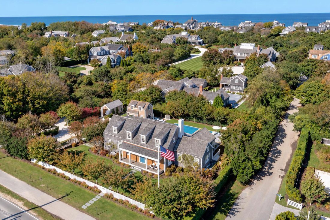 House in Nantucket, Massachusetts, United States 1 - 19154134