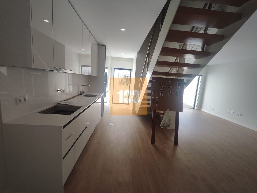 Apartment in Espinho, Aveiro District, Portugal 2 - 19161397