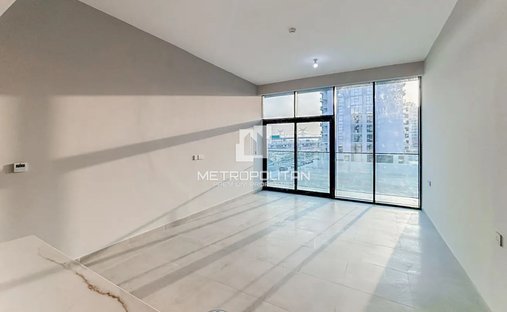 Apartment in Al Furjan, Dubai, United Arab Emirates 1