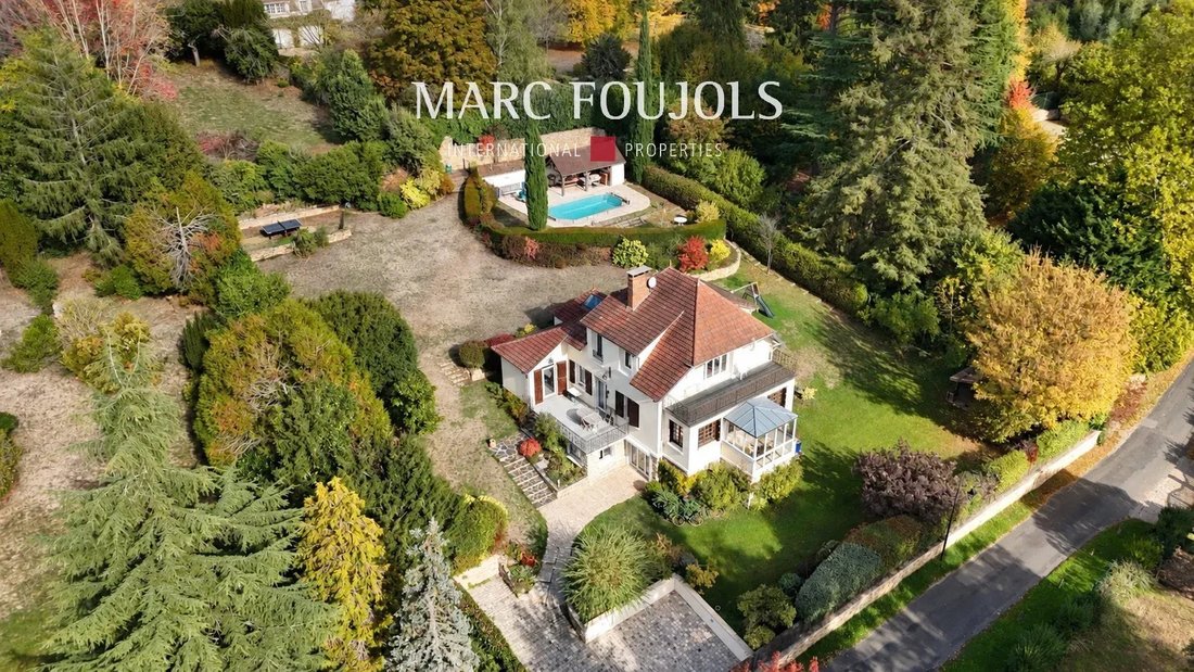 House in Milon-la-Chapelle, Ile-de-France, France 1 - 19161092