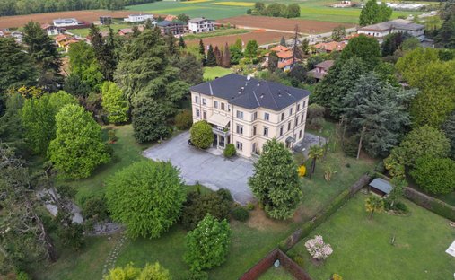 Villa en Limido Comasco, Lombardía, Italia 1