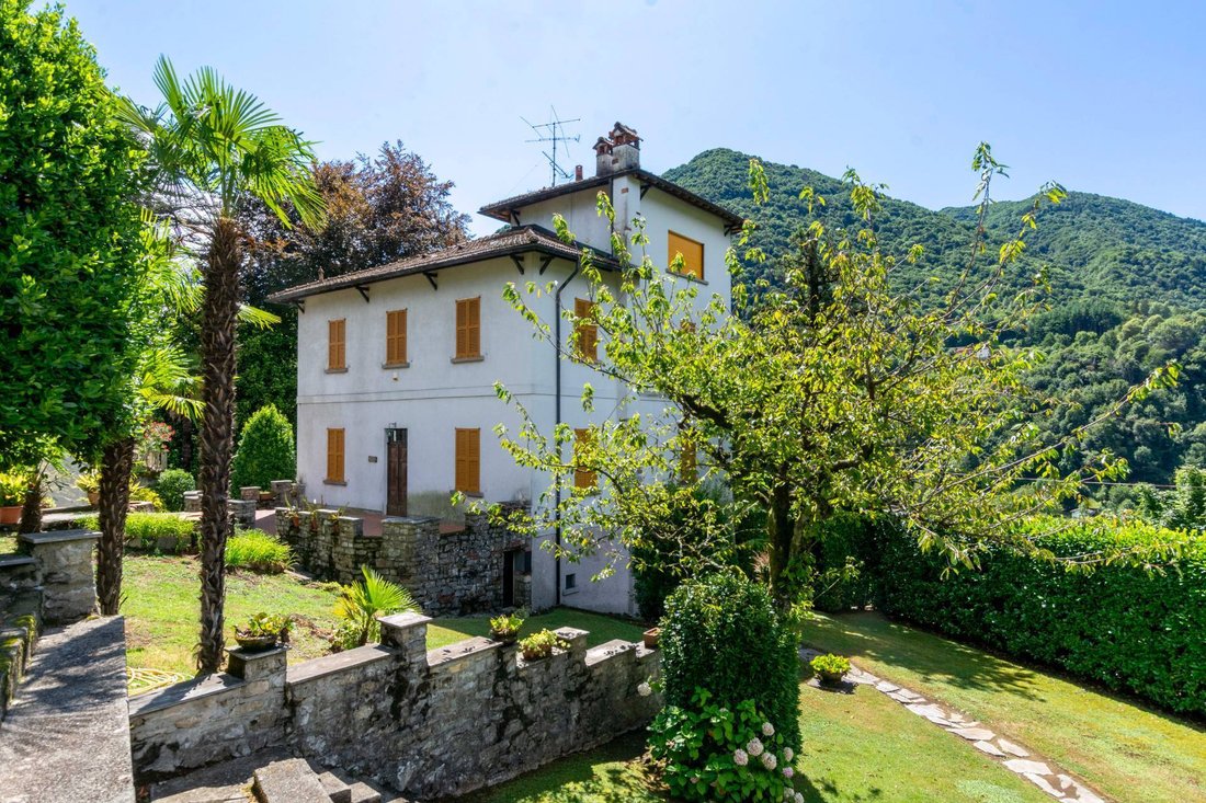 Villa a Dizzasco, Lombardia, Italia 1 - 19165577