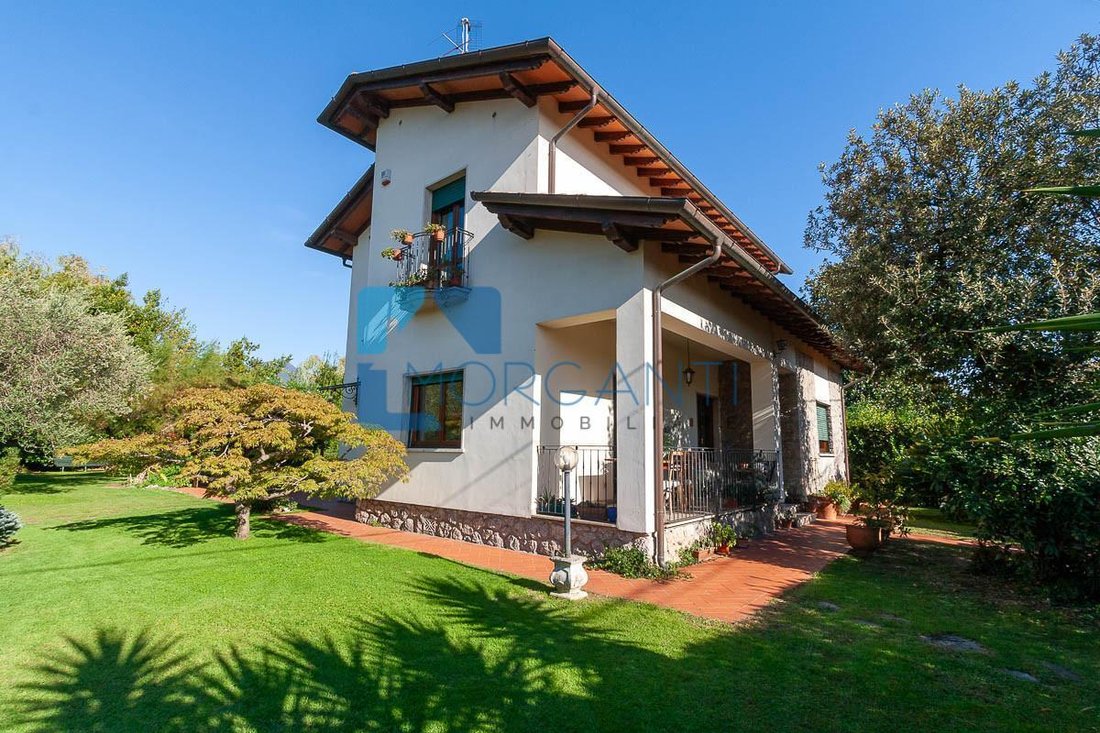 Villa in Fiumetto, Pietrasanta, Italien 1 - 19163198