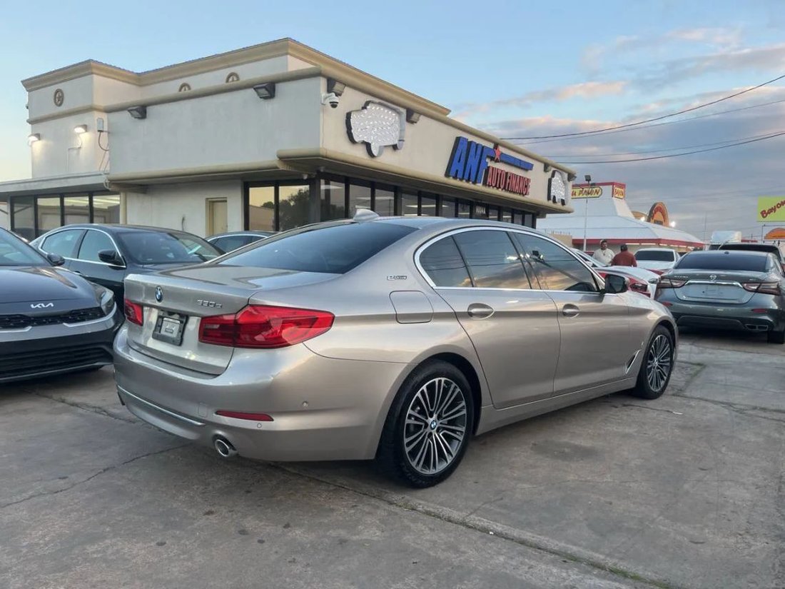Sedan in Houston, TX, United States 5 - 19161480