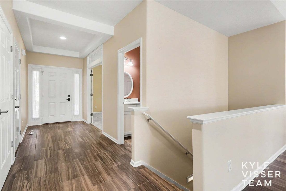 Condo in Grand Rapids, Michigan, United States 5 - 19163832