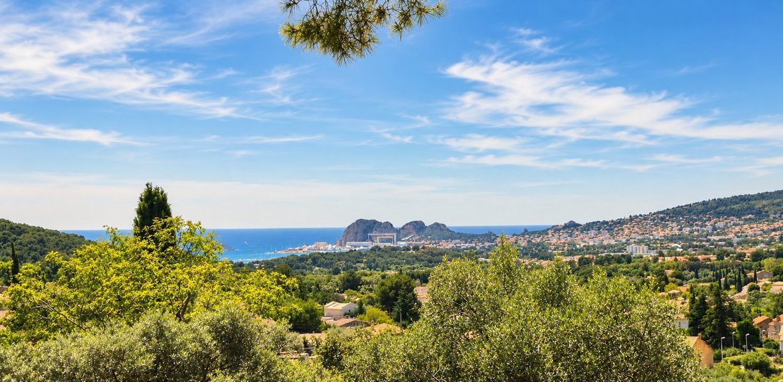 Villa en Ceyreste, Provenza-Alpes-Costa Azul, Francia 2 - 19165958