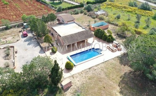 Finca en Lluchmayor, Islas Baleares, España 1