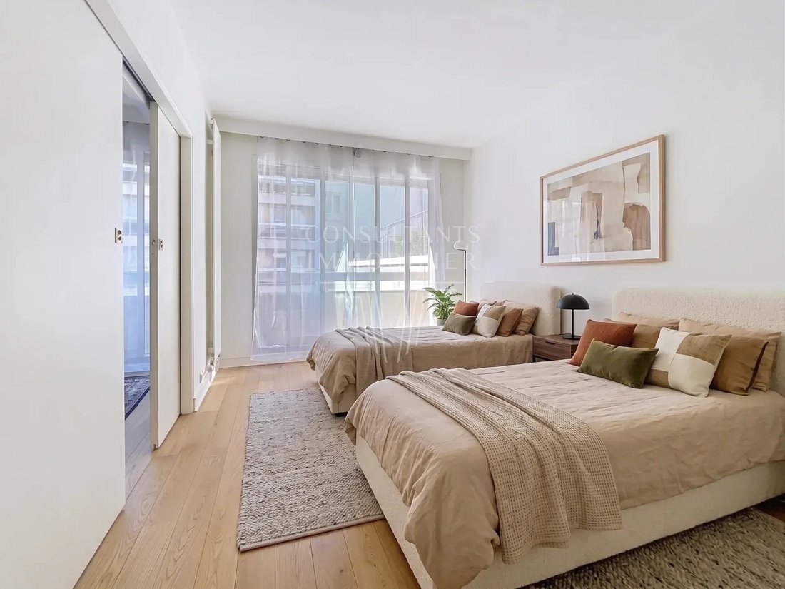 Apartment in Parc Monceau, Paris 8e Arrondissement, Paris 5 - 16197263