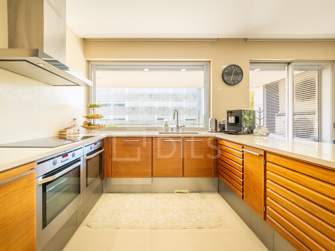 Appartamento a Lordelo do Ouro e Massarelos, Oporto, Portogallo 4 - 19161372