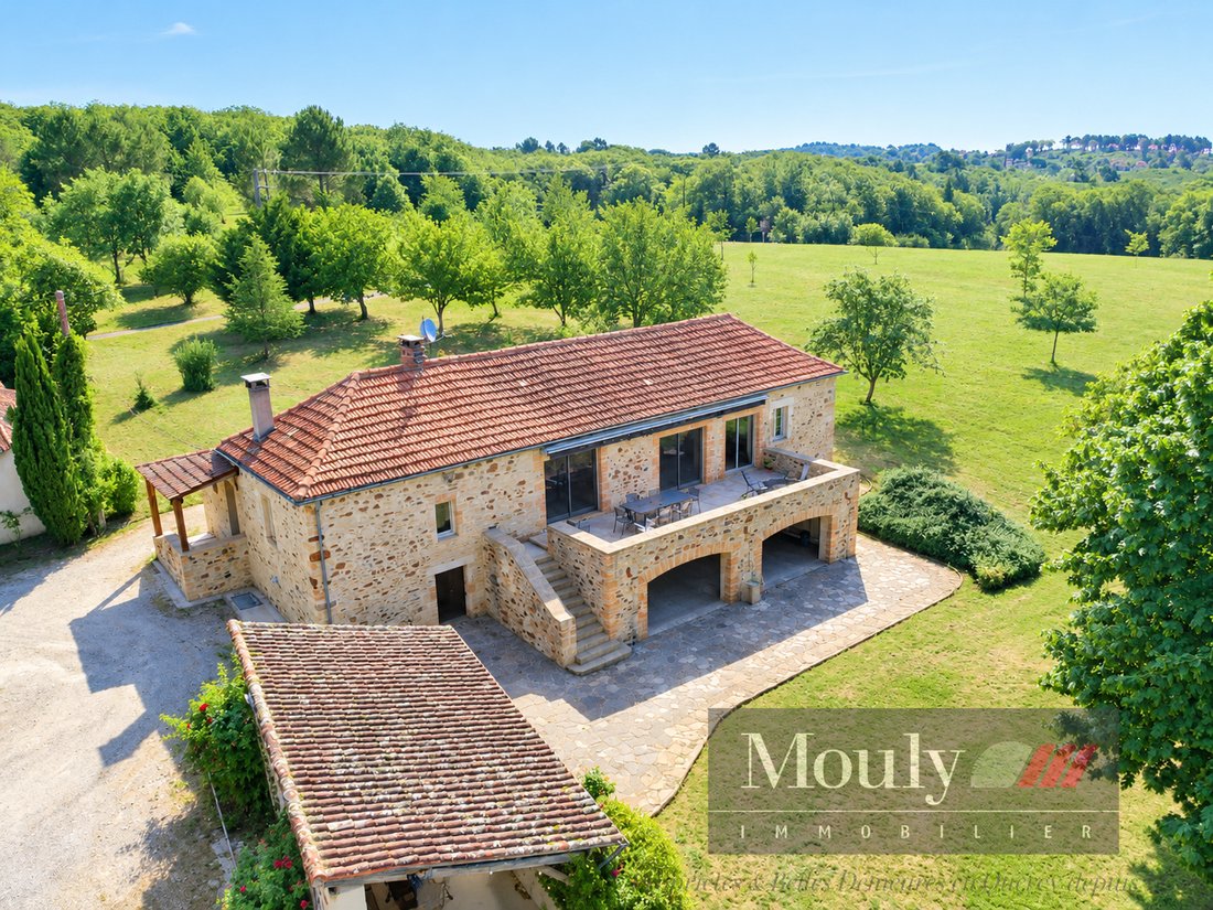 Estate in Villefranche-du-Perigord, Nouvelle-Aquitaine, France 2 - 19164260