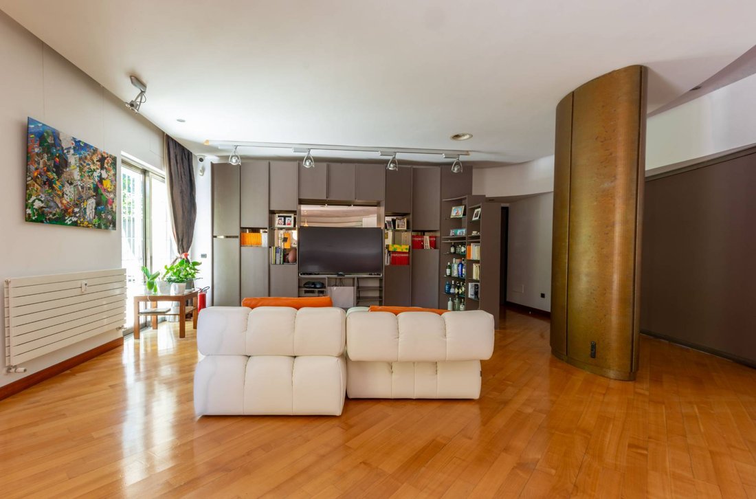 Apartment in Villa Chigi - Quartiere Africano, Rome, Italy 2 - 19165765