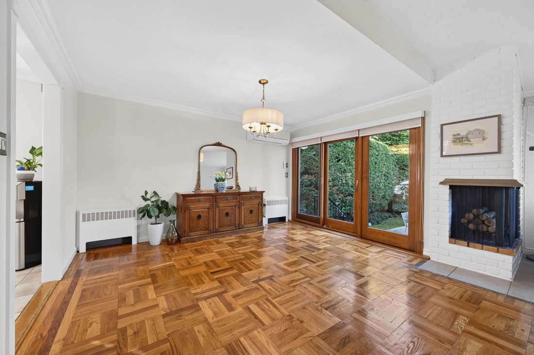 Maison à Garden City, État de New York, États-Unis 5 - 19159888