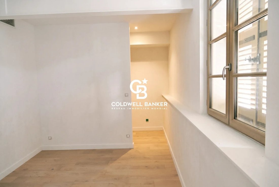 Appartement à Esplanade, Nîmes, France 5 - 19160376
