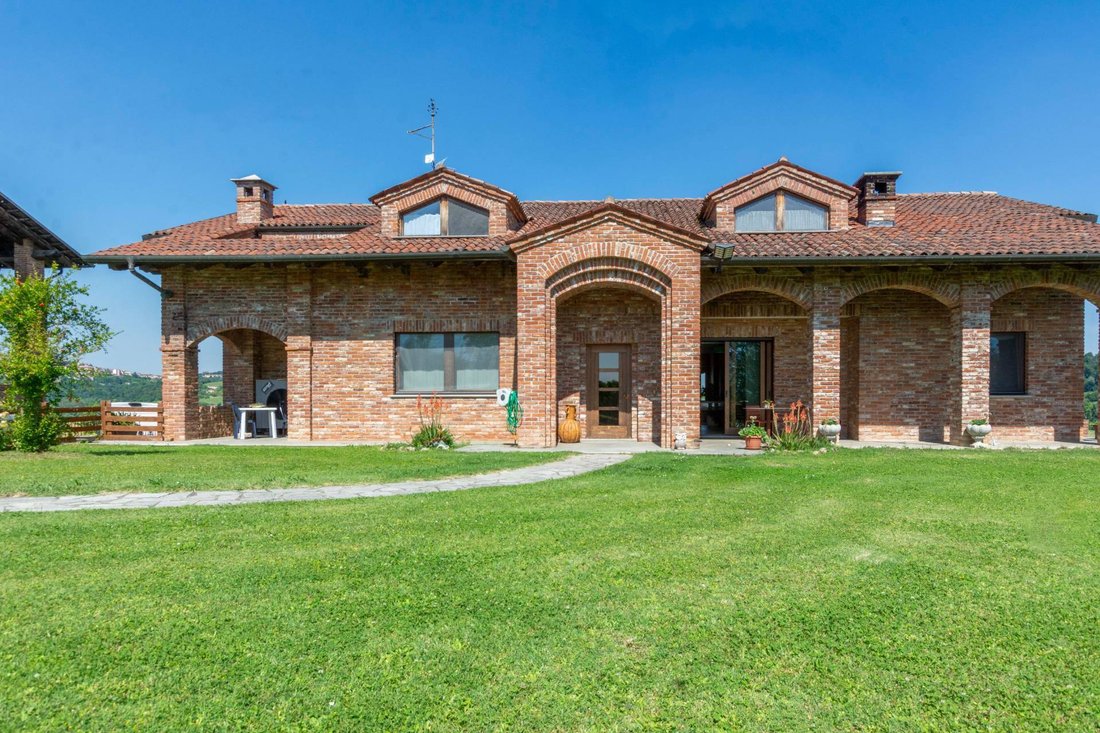 Villa in Altavilla Monferrato, Piedmont, Italy 3 - 19165651