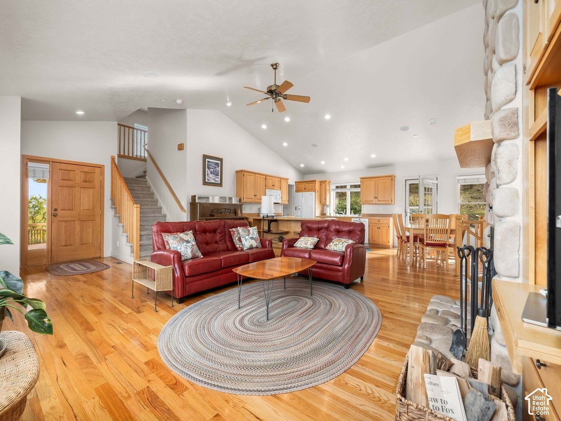House in Woodland Hills, Utah, United States 2 - 19162926