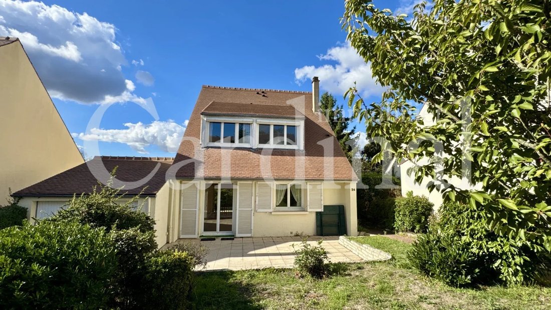 House in Marly-le-Roi, Ile-de-France, France 1 - 19161012