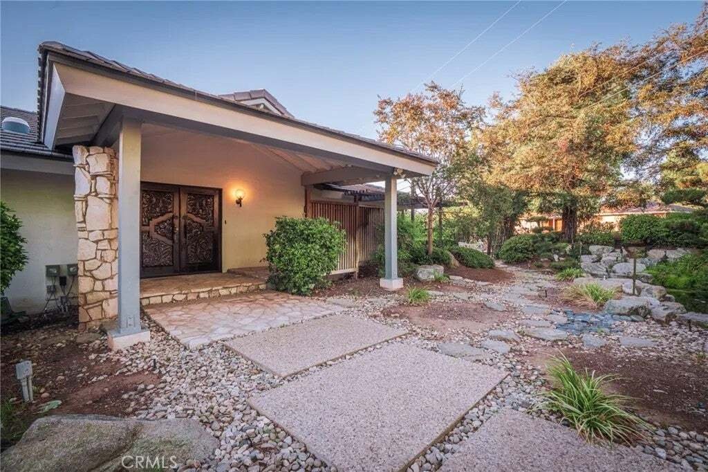 Casa a Covina, California, Stati Uniti 3 - 19163861