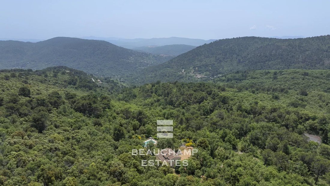 Villa à Bargemon, Provence-Alpes-Côte d'Azur, France 1 - 16848918