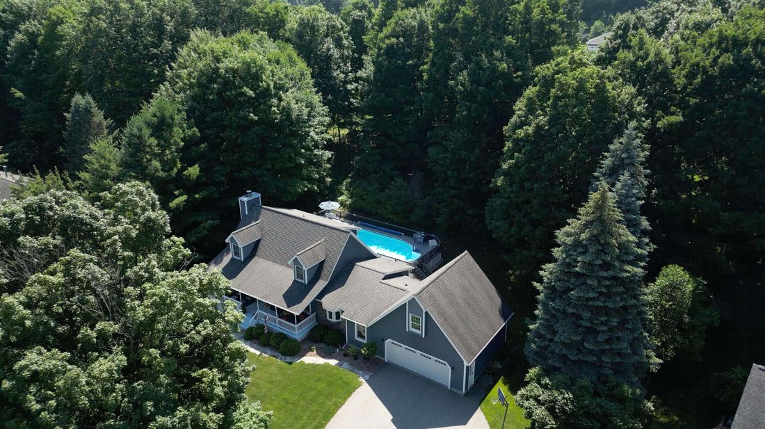 House in Garfield Township, Michigan, United States 3 - 19160832