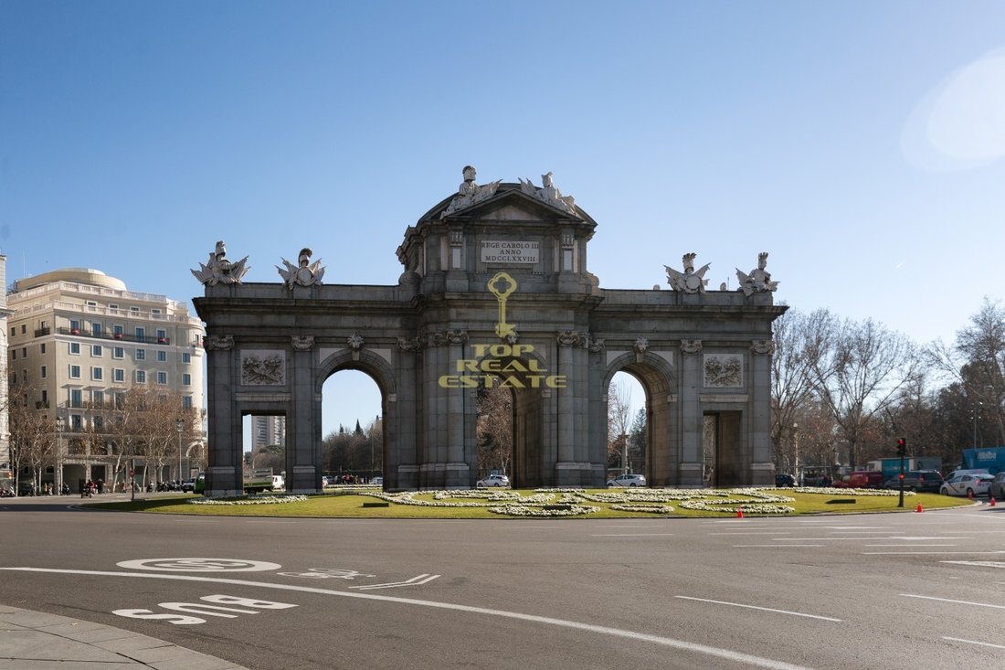 Apartment in Retiro, Madrid, Spain 2 - 19160997