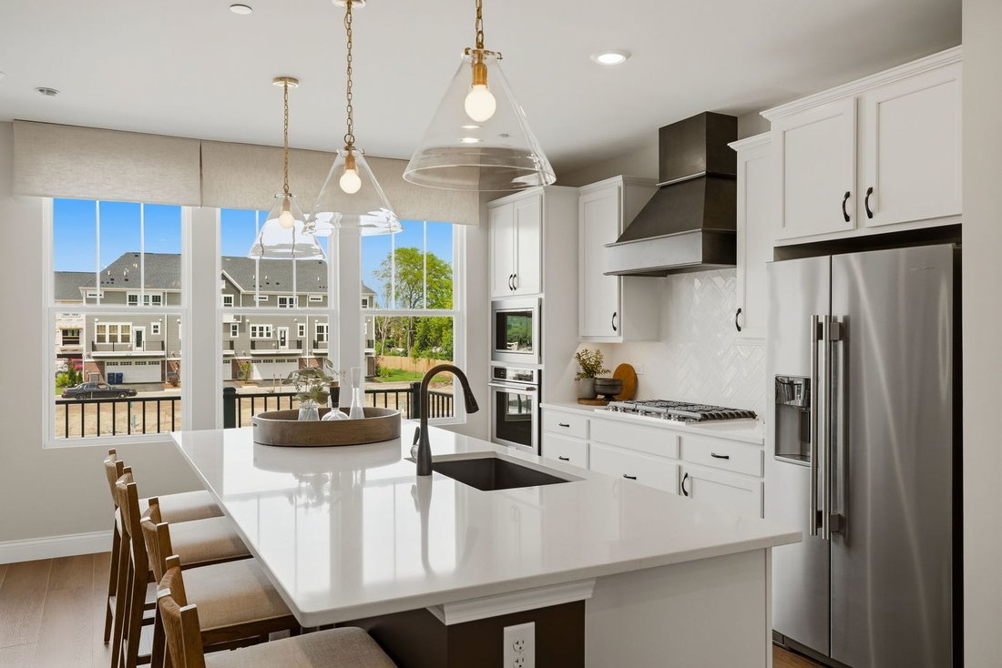 Townhouse in Schaumburg, Illinois, United States 2 - 19163632