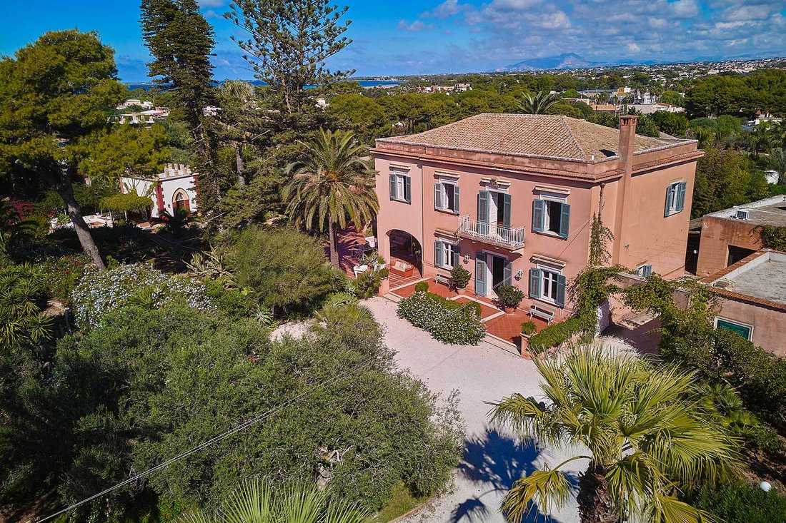 Villa in Marsala, Sicily, Italy 2 - 19161403