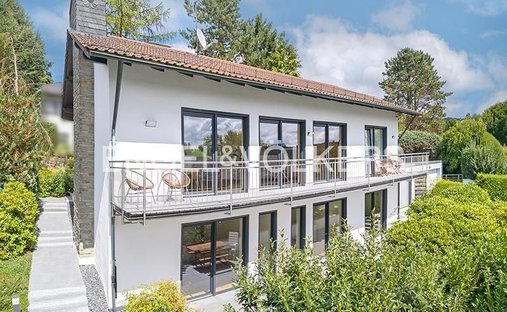 Haus in Glashütten, Hessen, Deutschland 1