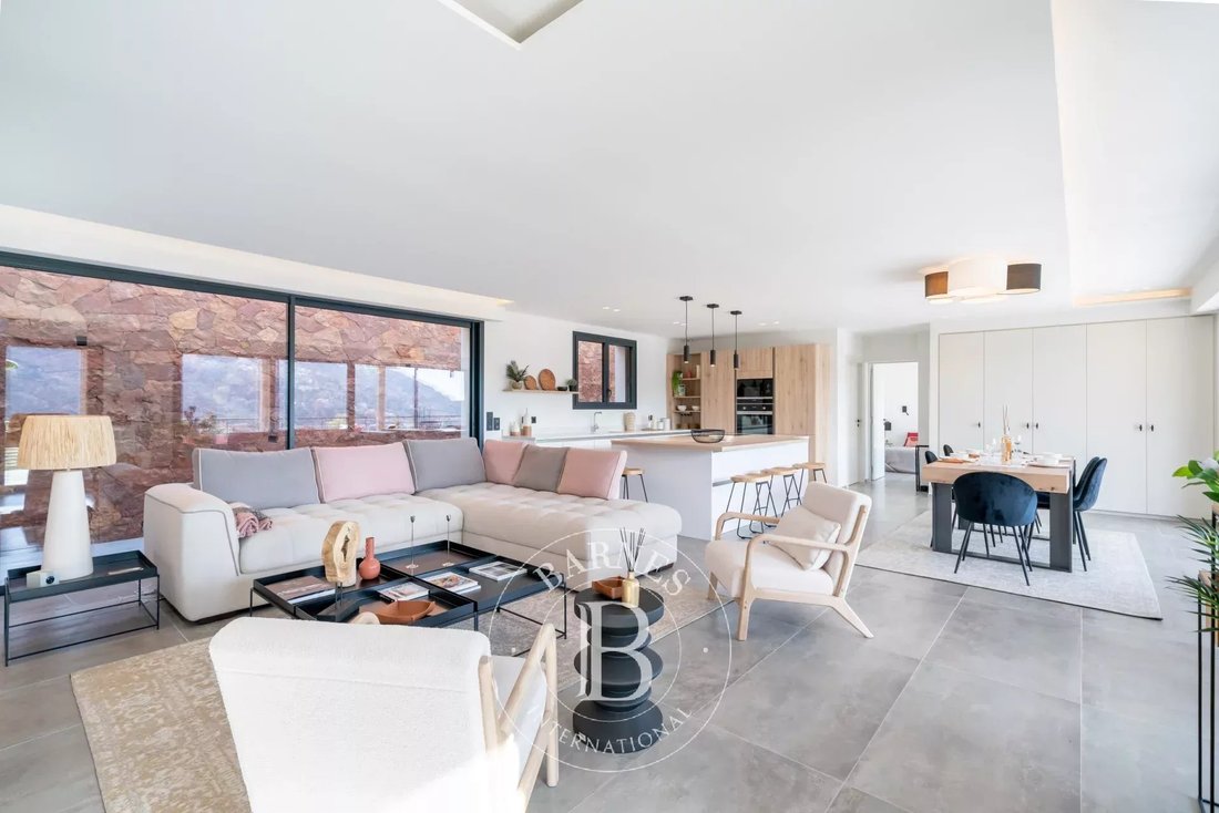 Villa en Théoule-sur-Mer, Provenza-Alpes-Costa Azul, Francia 4 - 14078993