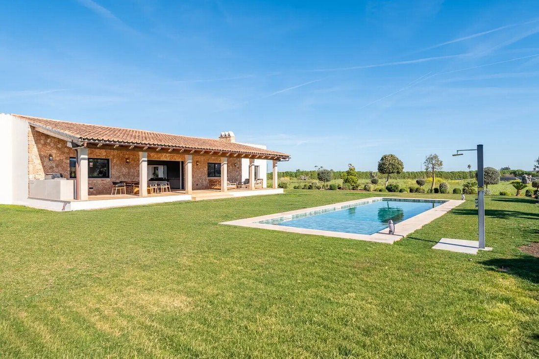 Farm Ranch in Santa Maria del Camí, Balearische Inseln, Spanien 2 - 12652354