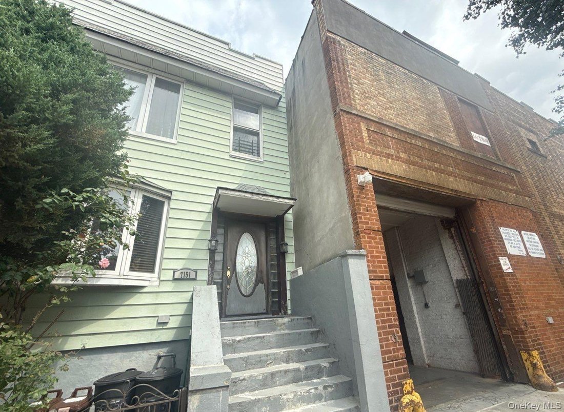 House in New York, New York, United States 5 - 19160403