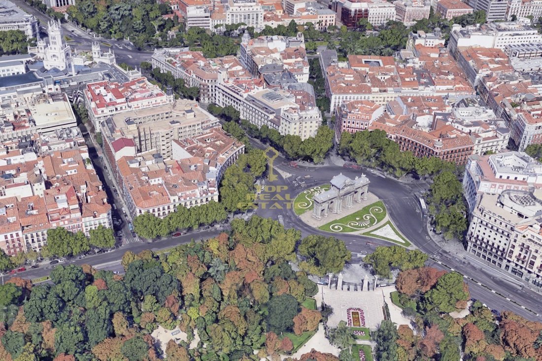 Apartment in Retiro, Madrid, Spain 1 - 19160997