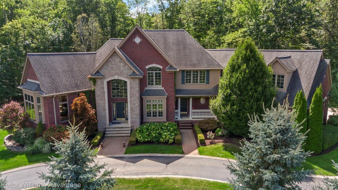 House in Novi, Michigan, United States 1 - 19164724