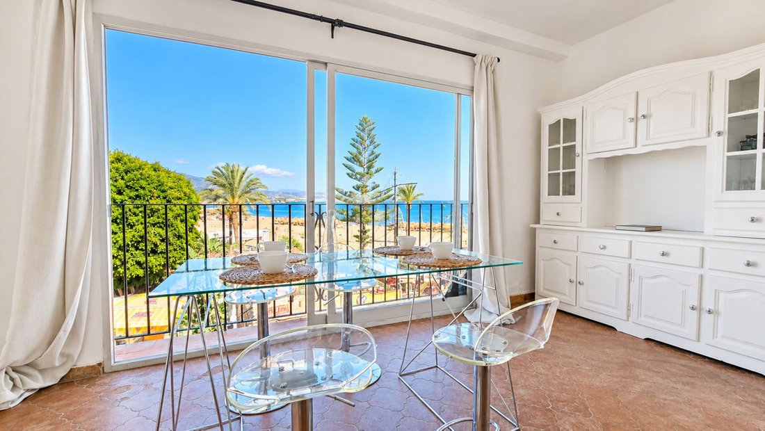 Apartment in Puerto Banus, Marbella, Spain 4 - 19164419